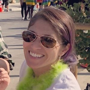 Meet your Posher, Corri